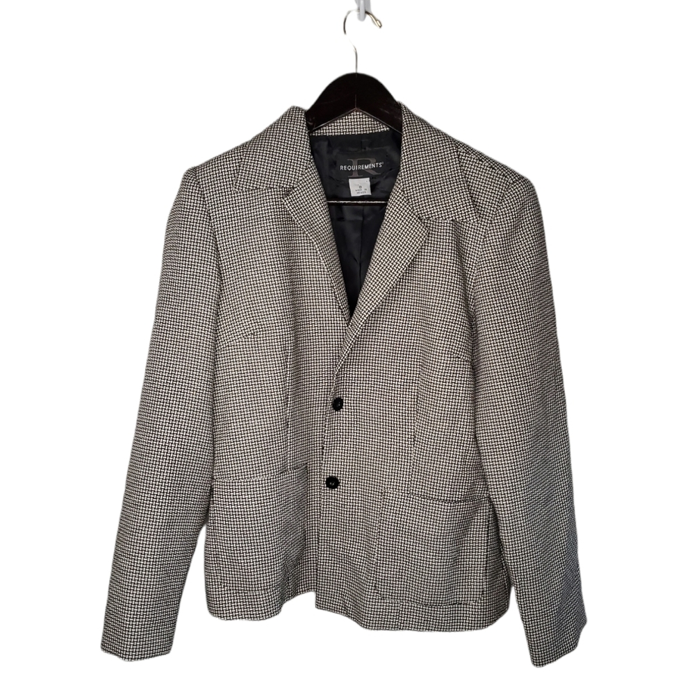REQUIREMENTS Women's Patterened Suit Jacket